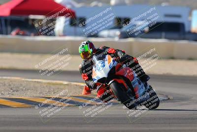 media/Dec-18-2022-SoCal Trackdays (Sun) [[8099a50955]]/Turn 2 (950am)/